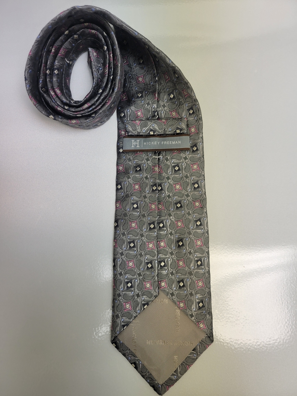 Hickey Freeman Men's Woven Silk Tie Gray Geometric Designer Made in USA
